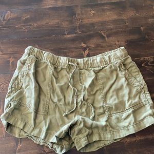 Women’s shorts